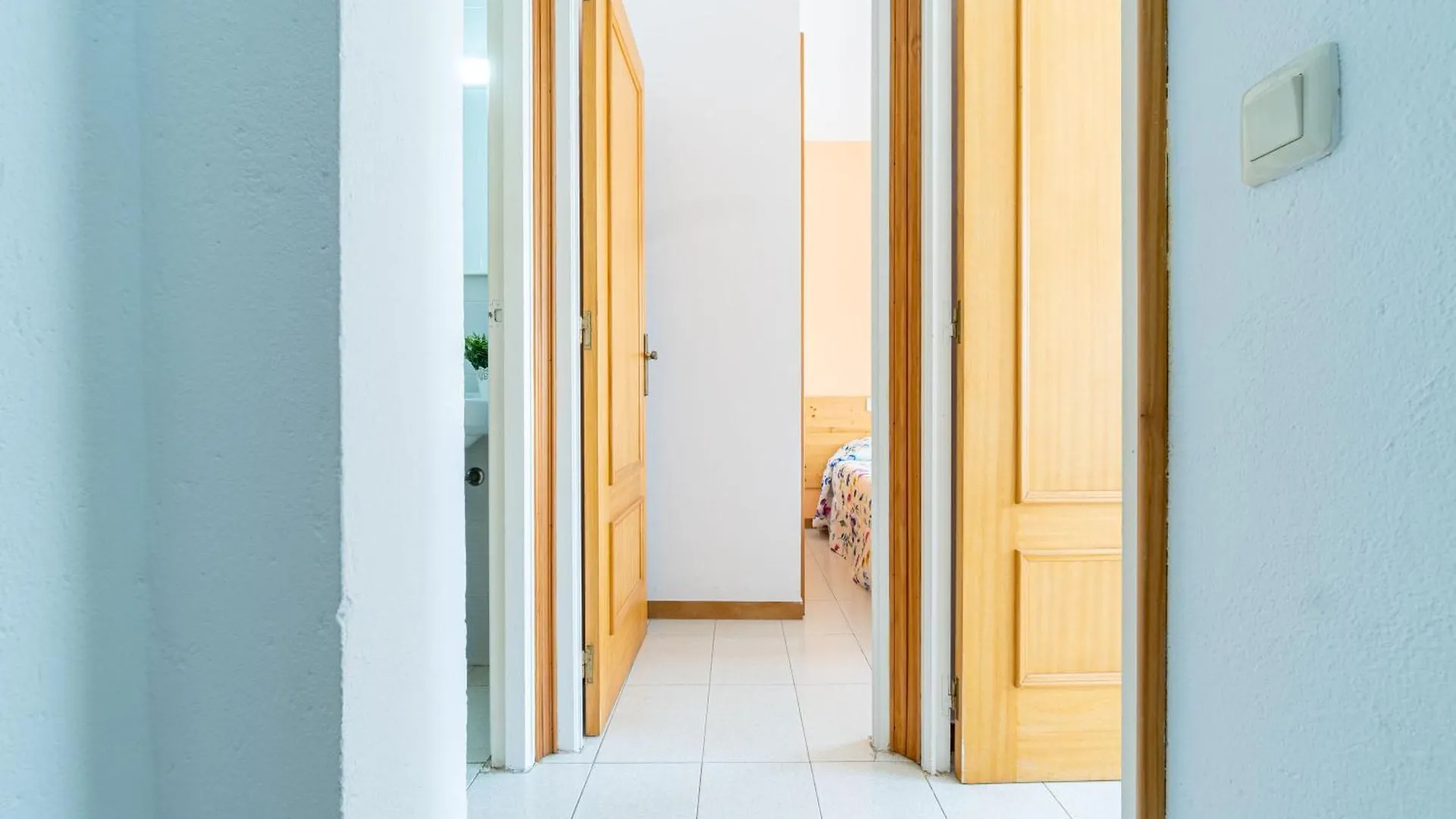 Basic Comfort Apartment Port Moxo 1º 0131 Empuriabrava Spain